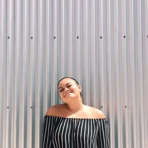 Meet your Posher, Michaela-danielle